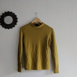 Ann Taylor Pullover Sweater Size Small